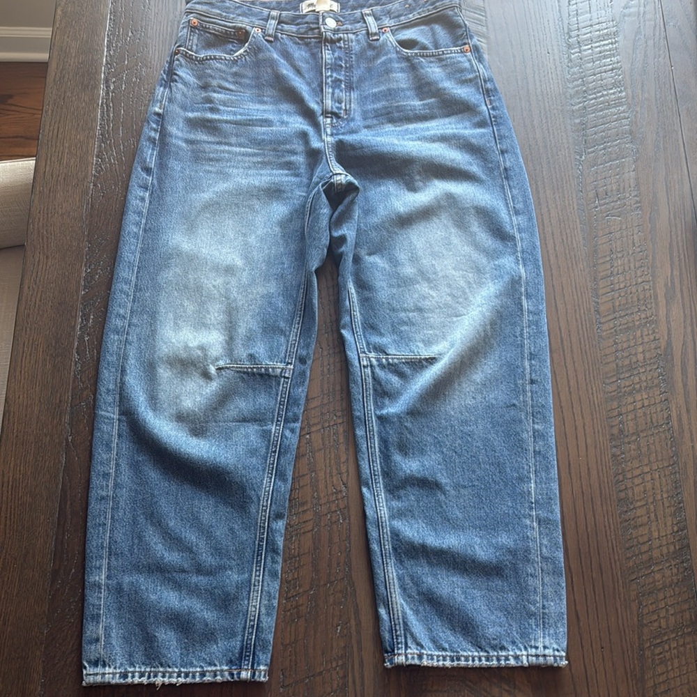 Never worn with tags Madewell The Darted Barrel-leg Jeans - Picture 2 of 5